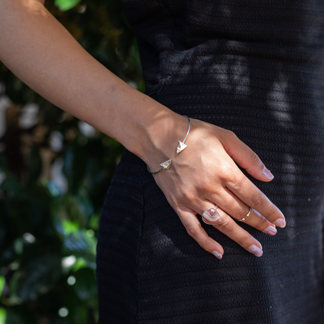 Brazalete Nimue | Dirección, intuición y belleza mística