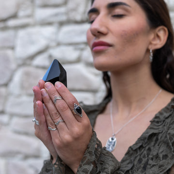 Anillo Hel | Sombra · Protección · Renacimiento