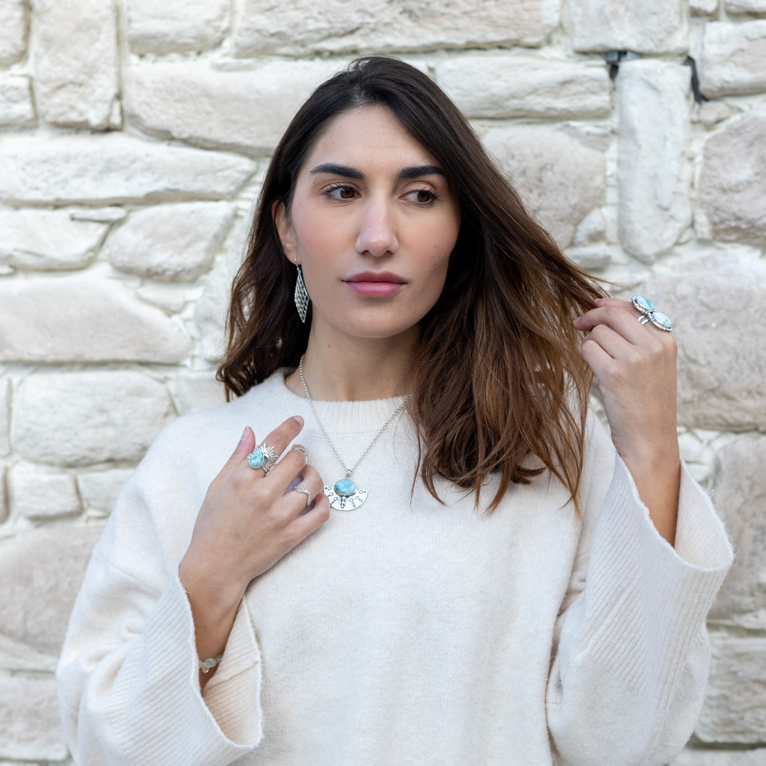 Anillo Doble Nerina - Sol y Larimar | Calma, Conexión y Sanación Emocional