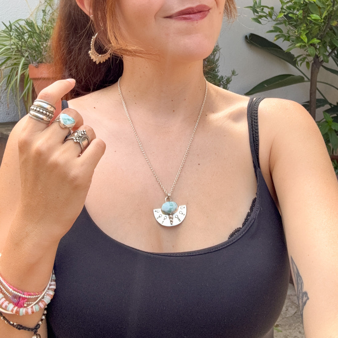 Collar Nefertari de Larimar | Calma, Comunicación, Espiritualidad