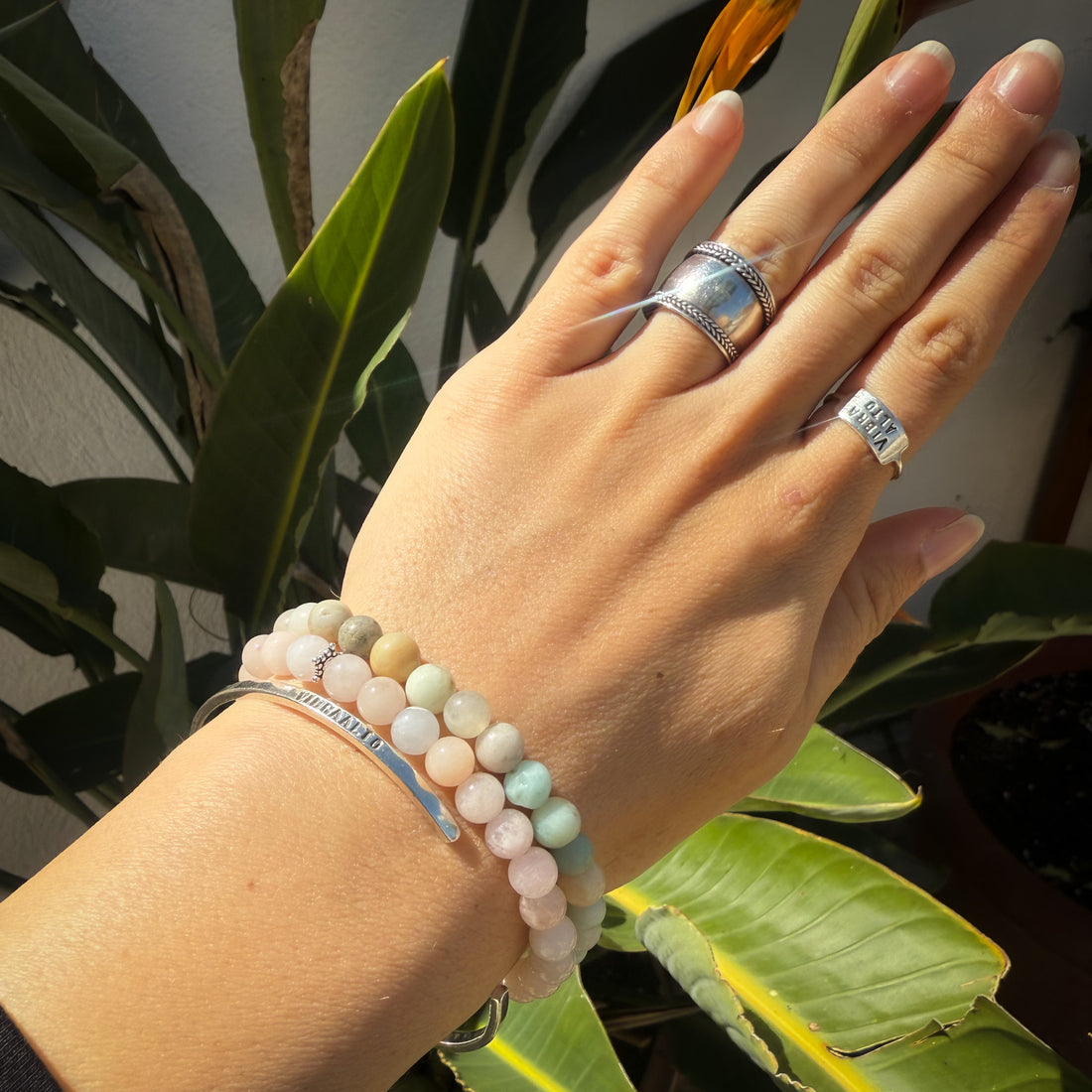 Pulsera Elna de Amazonita | Armonía, Comunicación y Amor Universal