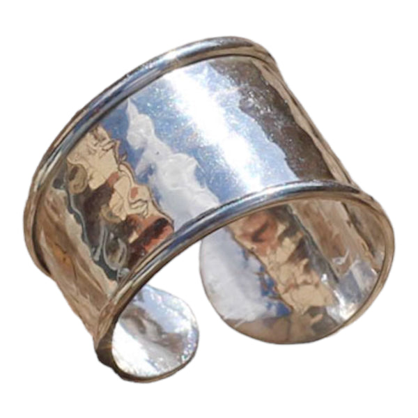 Anillo Higiea Martillado de Plata 925