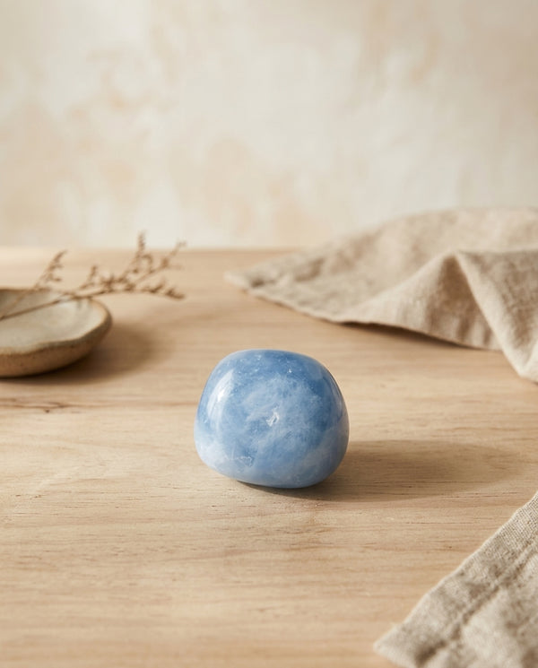 Rodado de Calcita Azul natural | 3,5 cm
